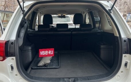 Mitsubishi Outlander III рестайлинг 3, 2015 год, 1 755 000 рублей, 5 фотография