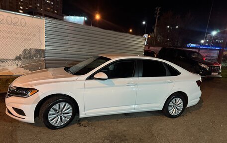 Volkswagen Jetta VII, 2019 год, 1 575 000 рублей, 2 фотография