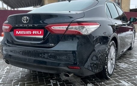 Toyota Camry, 2018 год, 2 999 000 рублей, 5 фотография