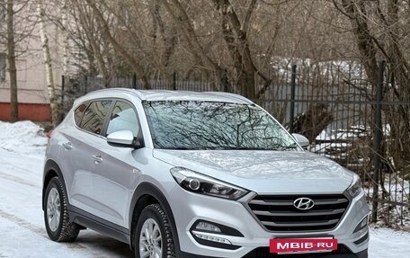 Hyundai Tucson III, 2018 год, 2 380 000 рублей, 4 фотография