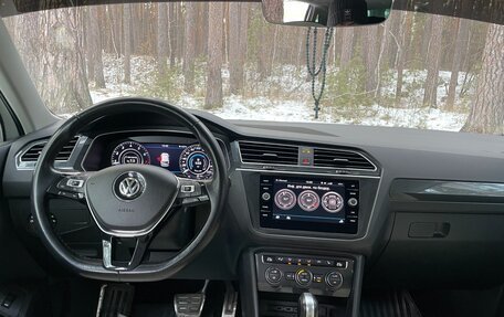 Volkswagen Tiguan II, 2018 год, 4 300 000 рублей, 11 фотография