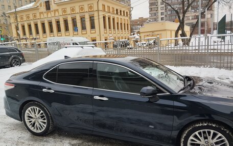 Toyota Camry, 2018 год, 3 100 000 рублей, 4 фотография