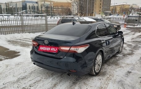 Toyota Camry, 2018 год, 3 100 000 рублей, 3 фотография