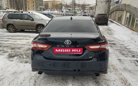 Toyota Camry, 2018 год, 3 100 000 рублей, 13 фотография