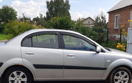 KIA Rio II, 2009 год, 700 000 рублей, 10 фотография