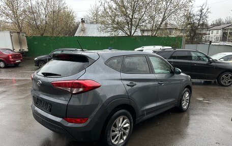 Hyundai Tucson III, 2018 год, 1 850 000 рублей, 6 фотография