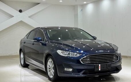 Ford Mondeo V, 2022 год, 1 600 000 рублей, 2 фотография