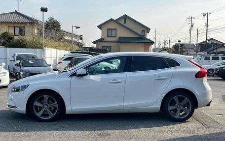 Volvo V40 II рестайлинг, 2014 год, 910 000 рублей, 9 фотография