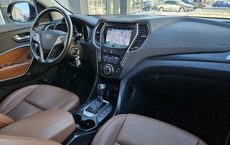 Hyundai Santa Fe III рестайлинг, 2017 год, 2 449 000 рублей, 9 фотография