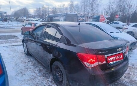 Chevrolet Cruze II, 2013 год, 855 500 рублей, 3 фотография