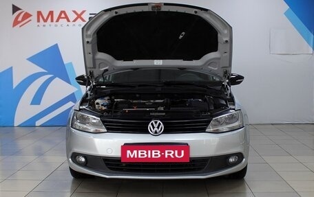 Volkswagen Jetta VI, 2011 год, 1 299 000 рублей, 3 фотография