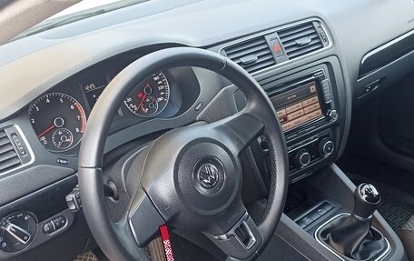 Volkswagen Jetta VI, 2012 год, 820 000 рублей, 17 фотография