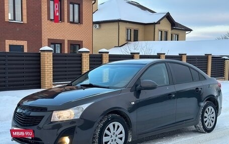 Chevrolet Cruze II, 2013 год, 785 000 рублей, 2 фотография