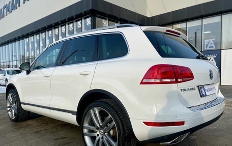 Volkswagen Touareg III, 2012 год, 2 200 000 рублей, 3 фотография