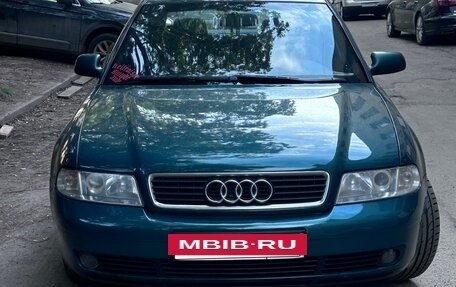 Audi A4, 1999 год, 333 333 рублей, 3 фотография