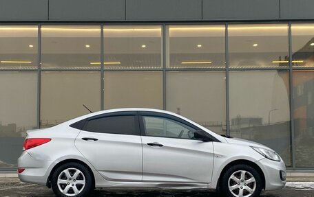 Hyundai Solaris II рестайлинг, 2013 год, 599 000 рублей, 3 фотография