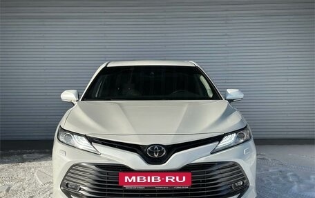 Toyota Camry, 2019 год, 3 150 000 рублей, 2 фотография