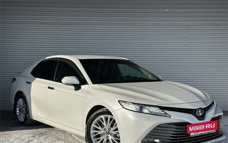 Toyota Camry, 2019 год, 3 150 000 рублей, 3 фотография