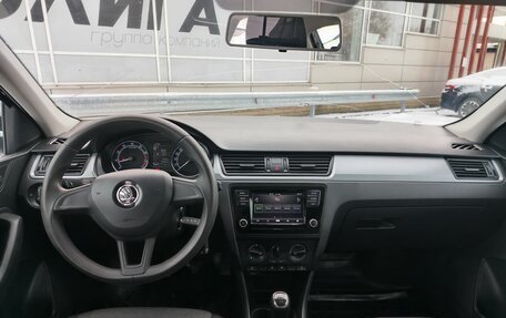 Skoda Rapid I, 2018 год, 961 000 рублей, 5 фотография