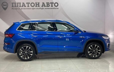 Skoda Kodiaq I, 2023 год, 4 799 000 рублей, 4 фотография