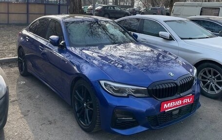 BMW 3 серия, 2019 год, 4 100 000 рублей, 3 фотография