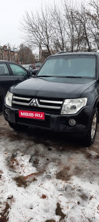 Mitsubishi Pajero IV рестайлинг 1, 2011 год, 1 650 000 рублей, 4 фотография