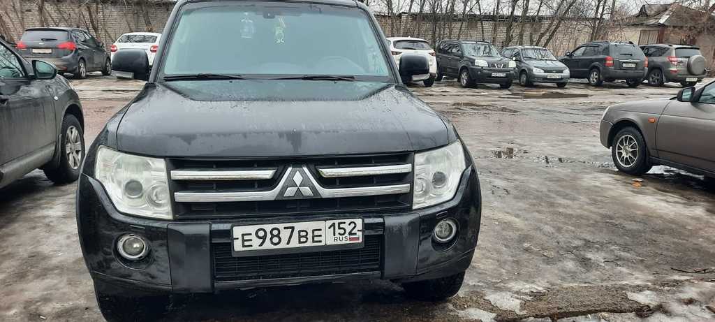 Mitsubishi Pajero IV рестайлинг 1, 2011 год, 1 650 000 рублей, 6 фотография