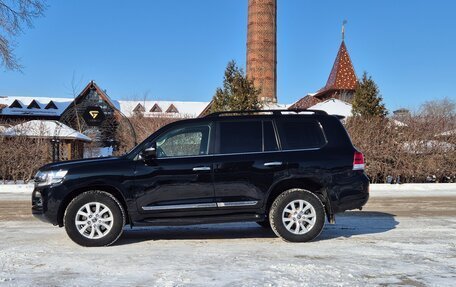 Toyota Land Cruiser 200, 2019 год, 7 340 000 рублей, 5 фотография