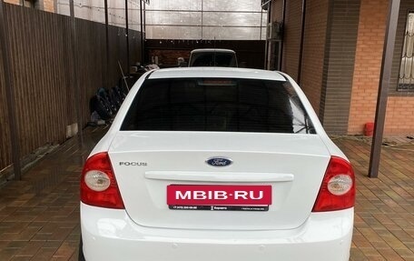 Ford Focus II рестайлинг, 2010 год, 695 000 рублей, 4 фотография