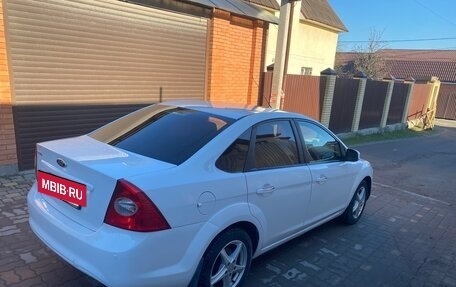 Ford Focus II рестайлинг, 2010 год, 695 000 рублей, 32 фотография