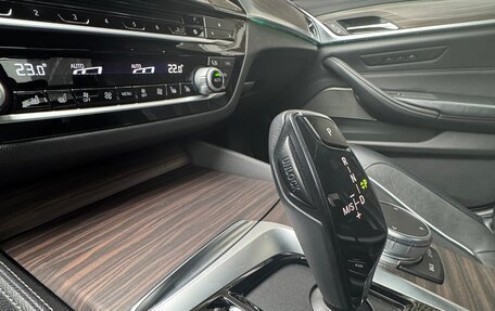 BMW 5 серия, 2019 год, 4 899 999 рублей, 17 фотография