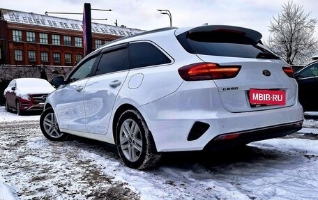 KIA cee'd III, 2021 год, 1 850 000 рублей, 6 фотография