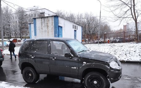 Chevrolet Niva I рестайлинг, 2011 год, 470 000 рублей, 1 фотография