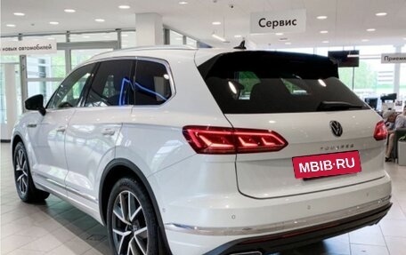 Volkswagen Touareg III, 2021 год, 8 050 000 рублей, 5 фотография