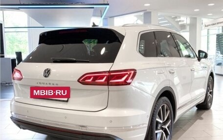 Volkswagen Touareg III, 2021 год, 8 050 000 рублей, 7 фотография