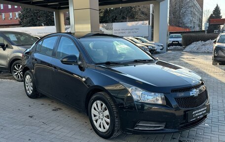 Chevrolet Cruze II, 2012 год, 695 000 рублей, 3 фотография