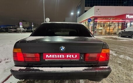 BMW 5 серия, 1988 год, 280 000 рублей, 3 фотография