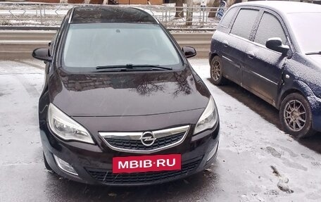 Opel Astra J, 2012 год, 870 000 рублей, 3 фотография