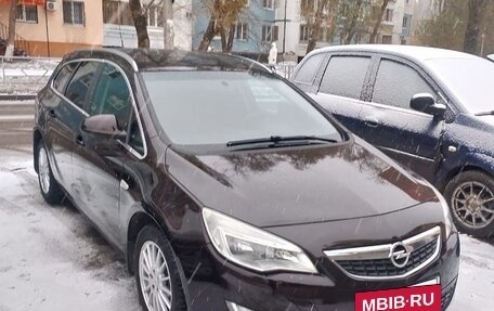 Opel Astra J, 2012 год, 870 000 рублей, 6 фотография