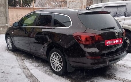 Opel Astra J, 2012 год, 870 000 рублей, 11 фотография