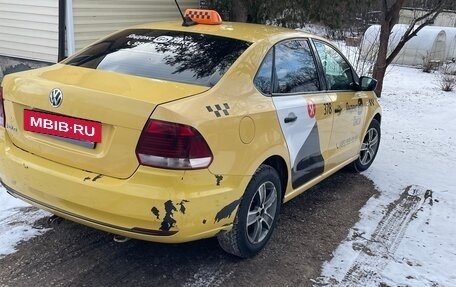 Volkswagen Polo VI (EU Market), 2018 год, 800 000 рублей, 3 фотография