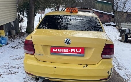 Volkswagen Polo VI (EU Market), 2018 год, 800 000 рублей, 2 фотография