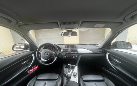 BMW 3 серия, 2012 год, 1 900 000 рублей, 4 фотография