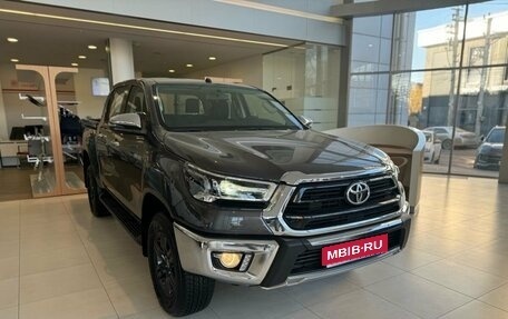 Toyota Hilux VIII, 2022 год, 6 200 000 рублей, 1 фотография