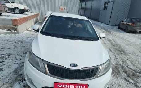 KIA Rio III рестайлинг, 2011 год, 850 000 рублей, 3 фотография