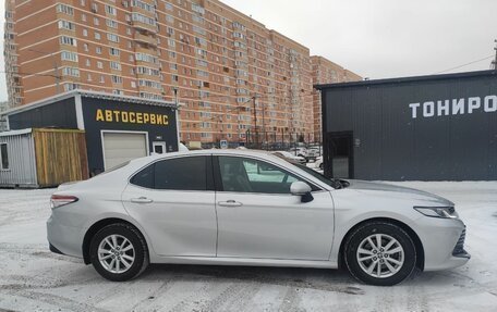 Toyota Camry, 2020 год, 2 900 000 рублей, 3 фотография