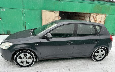 KIA cee'd I рестайлинг, 2009 год, 785 000 рублей, 3 фотография