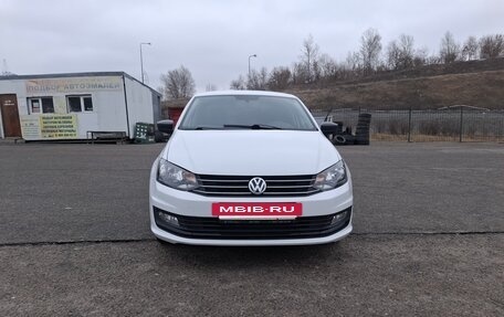 Volkswagen Polo VI (EU Market), 2015 год, 1 050 000 рублей, 3 фотография