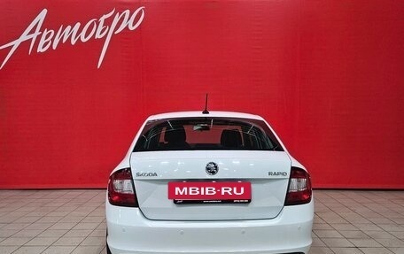 Skoda Rapid I, 2017 год, 890 000 рублей, 4 фотография