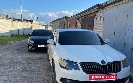 Skoda Superb III рестайлинг, 2013 год, 1 550 000 рублей, 9 фотография